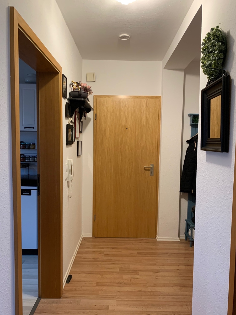 Flur Diele Mehrfamilienhaus Sankt Augustin