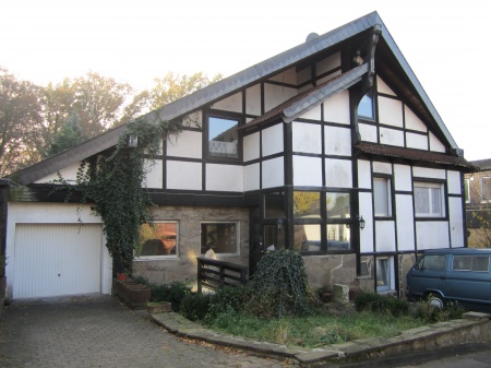 Ansicht aufs Haus Mehrfamilienhaus Lohmar