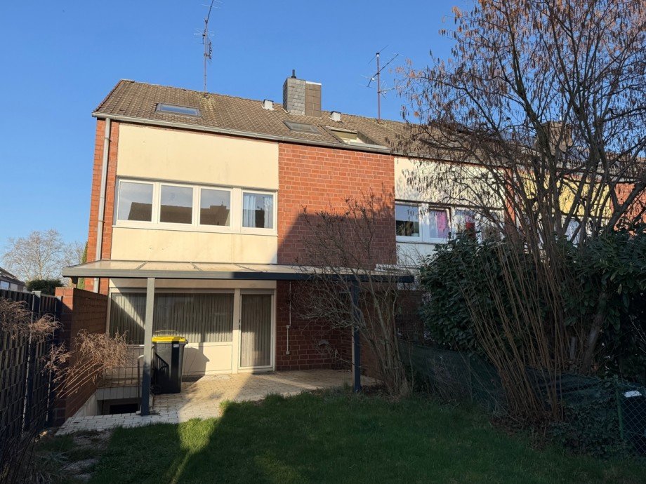 . Reiheneckhaus Sankt Augustin