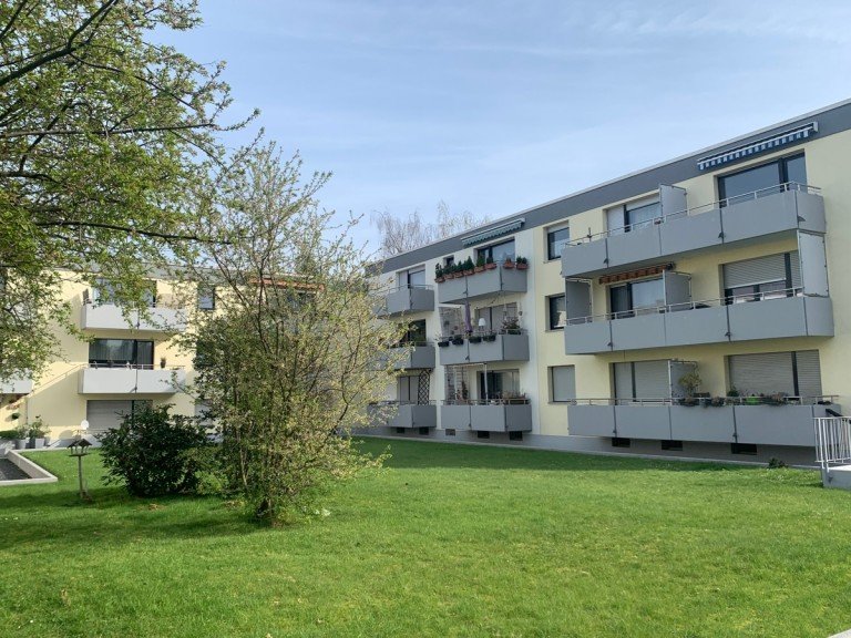 Au�enansicht Sankt Augustin Etagenwohnung SANKT AUGUSTIN NIEDERBEG, 2-Zi. ETW bezugsfrei ca. 64 m� Wfl. K�che, Diele, Bad, Balkon, Keller, TG