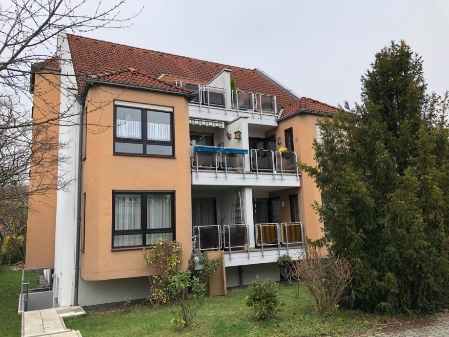 Hausansicht Etagenwohnung Sankt Augustin