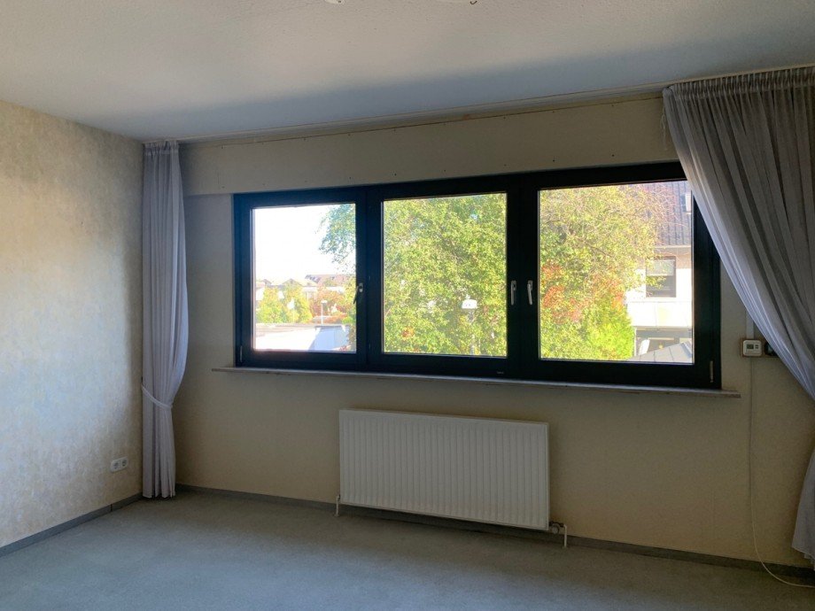 Schlafzimmer im OG Reihenendhaus Sankt Augustin