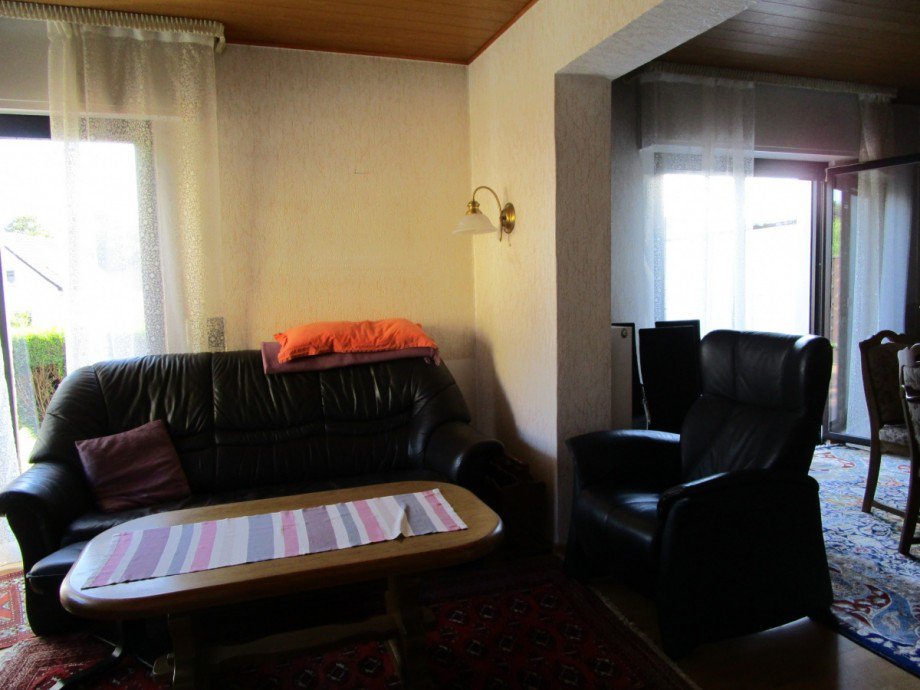 Wohn,- Esszimmer Doppelhaush�lfte Siegburg