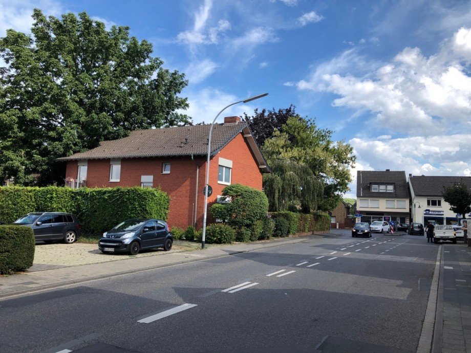 Wohnumgebung Etagenwohnung Niederkassel