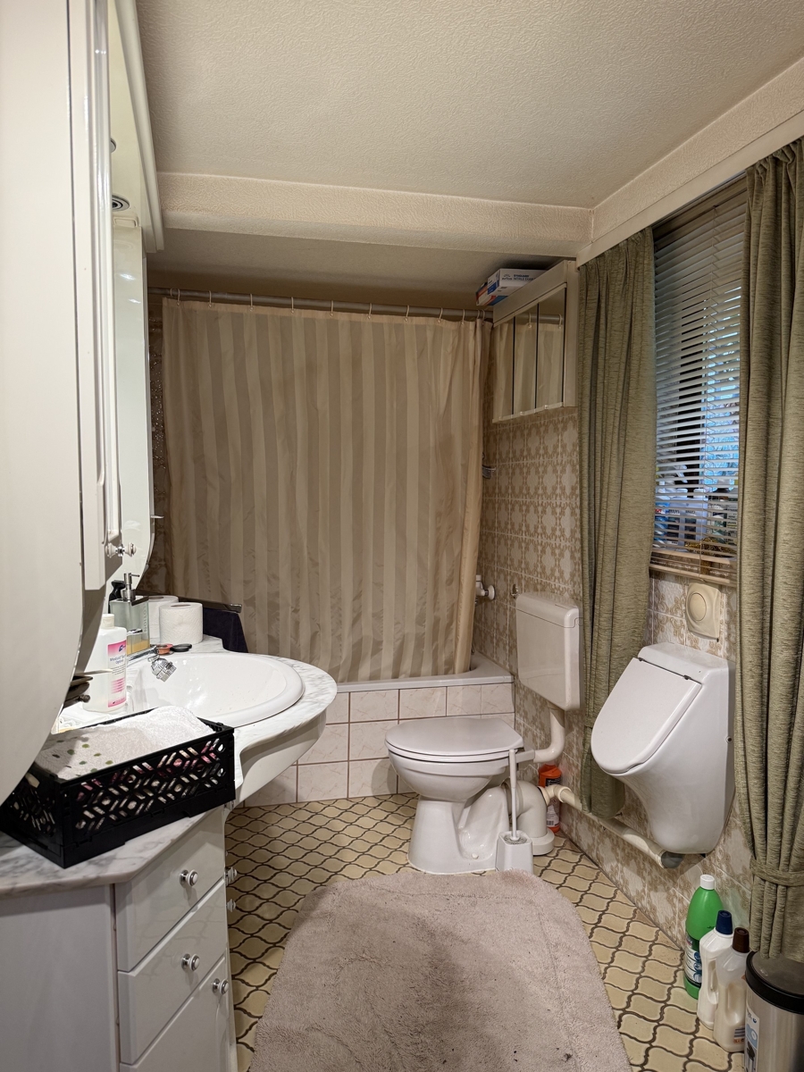 Badezimmer im EG Einfamilienhaus Troisdorf