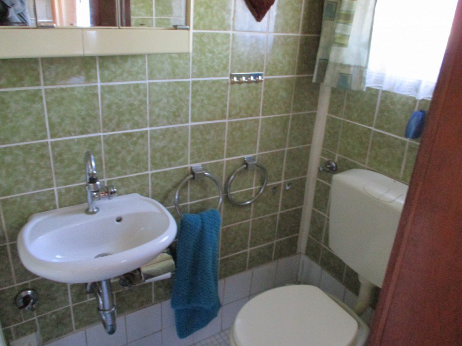 G�ste-WC im OG Einfamilienhaus Sankt Augustin Niederpleis