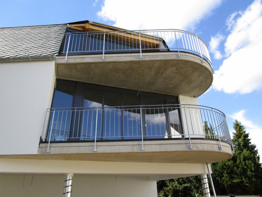 Balkone Wohnung 4 + 6 Etagenwohnung Bonn