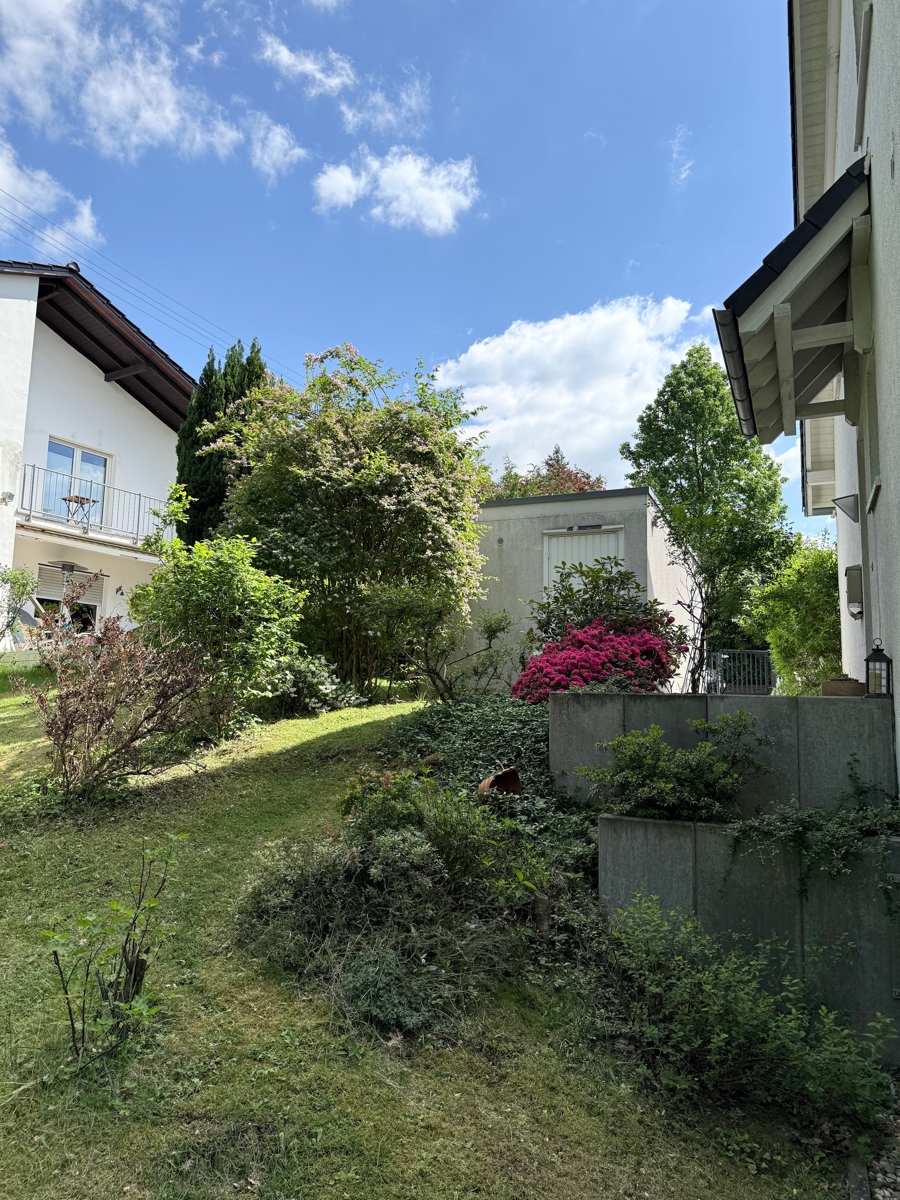 . Doppelhaush�lfte Sankt Augustin