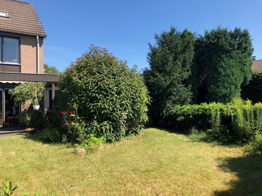 R�ckansicht mit Garten Reiheneckhaus Sankt Augustin