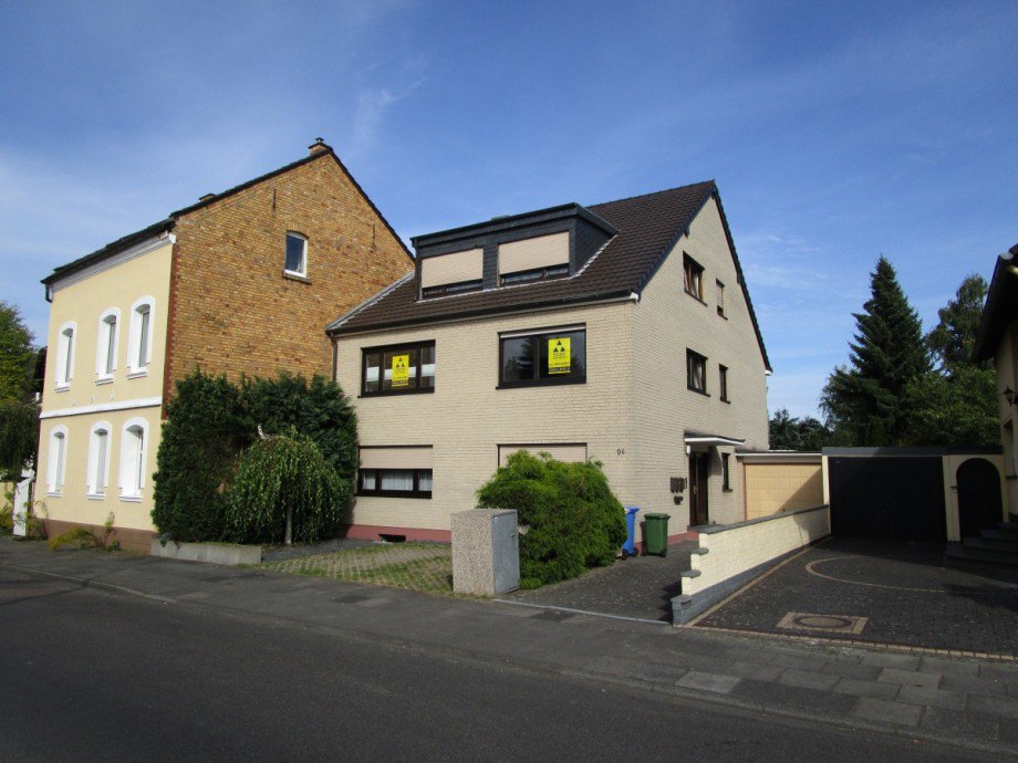 Hausansicht Etagenwohnung Bonn / P�tzchen