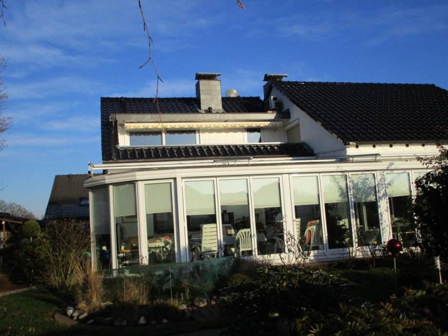 R�ckansicht des Hauses Etagenwohnung Sankt Augustin-Niederpleis