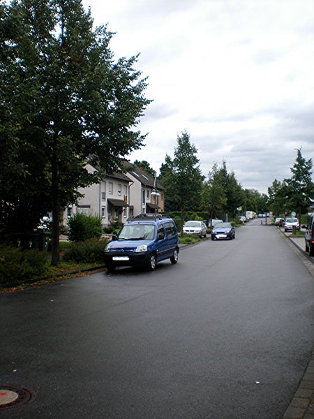 Umfeld / Ansicht 1 Reihenhaus Troisdorf