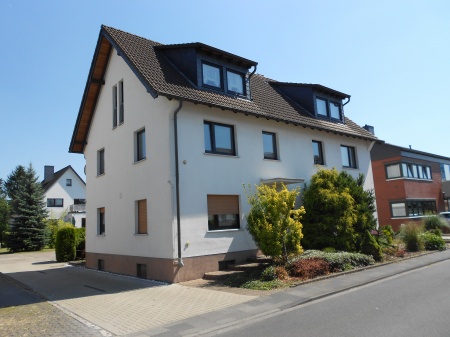 Hausansicht Doppelhaush�lfte Lohmar