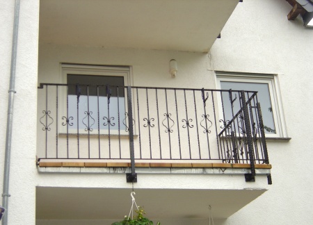 Ansicht Balkon -au�en- Etagenwohnung Hennef