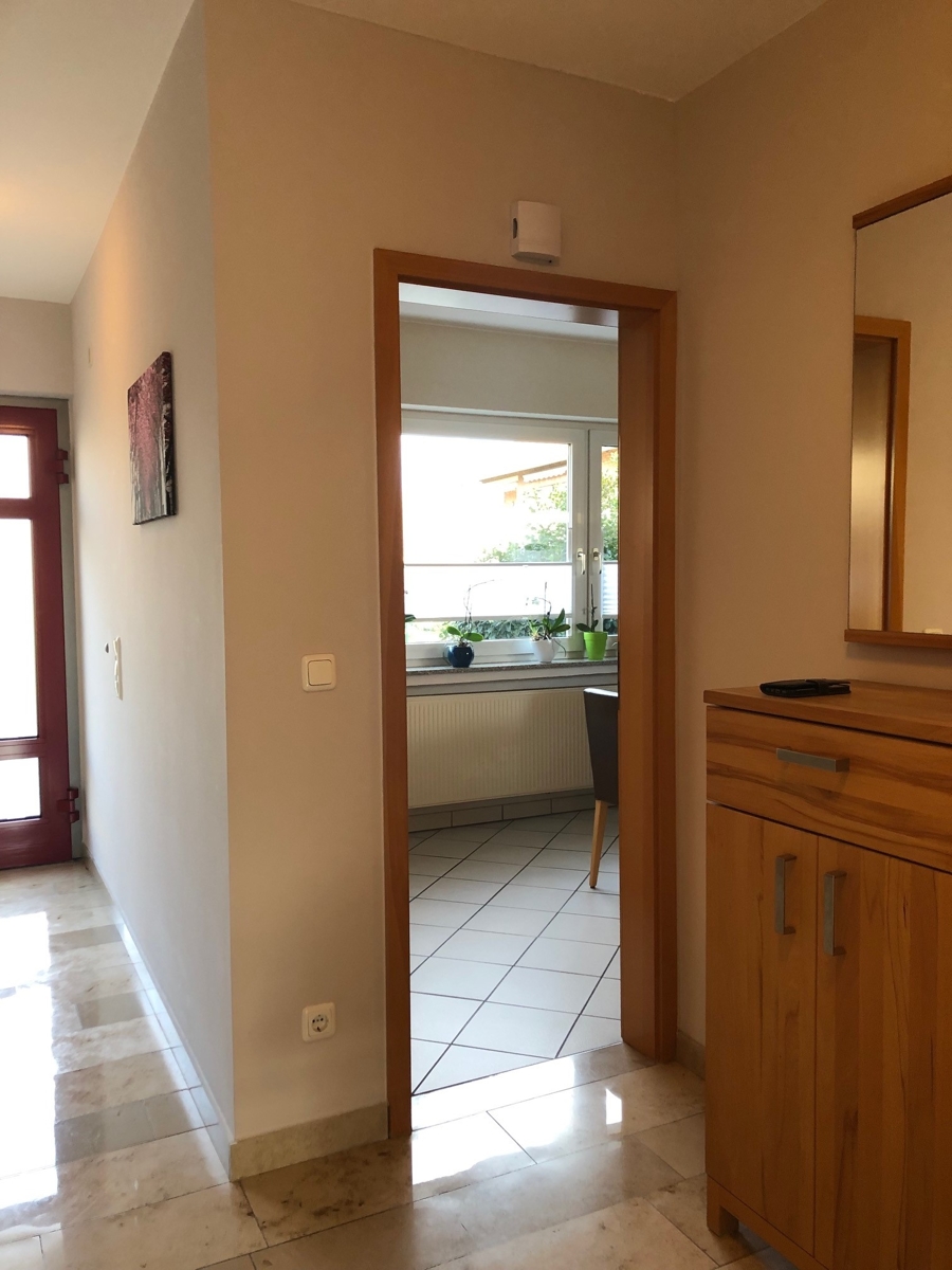 Diele im EG mit Blick in die K�che Doppelhaush�lfte Sankt Augustin