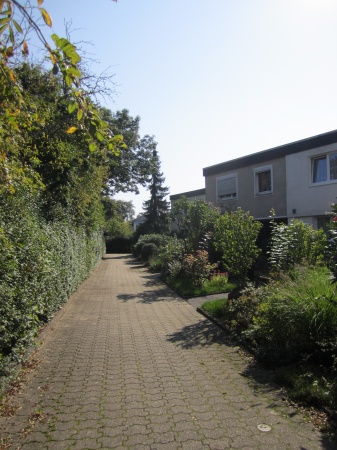 Weg zum Haus Reihenhaus Sankt Augustin