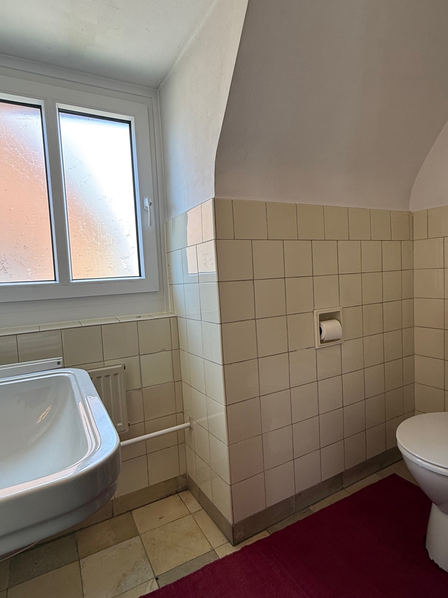 Ansicht WC im OG Einfamilienhaus Bonn