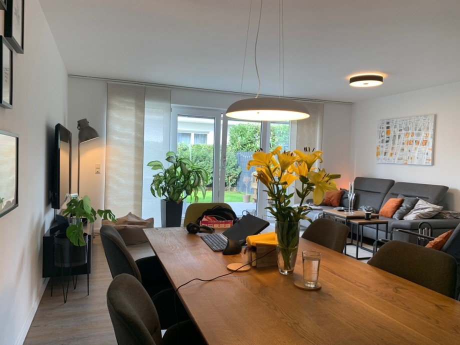 Ansicht Wohn,- Esszimmer Reihenendhaus Niederkassel