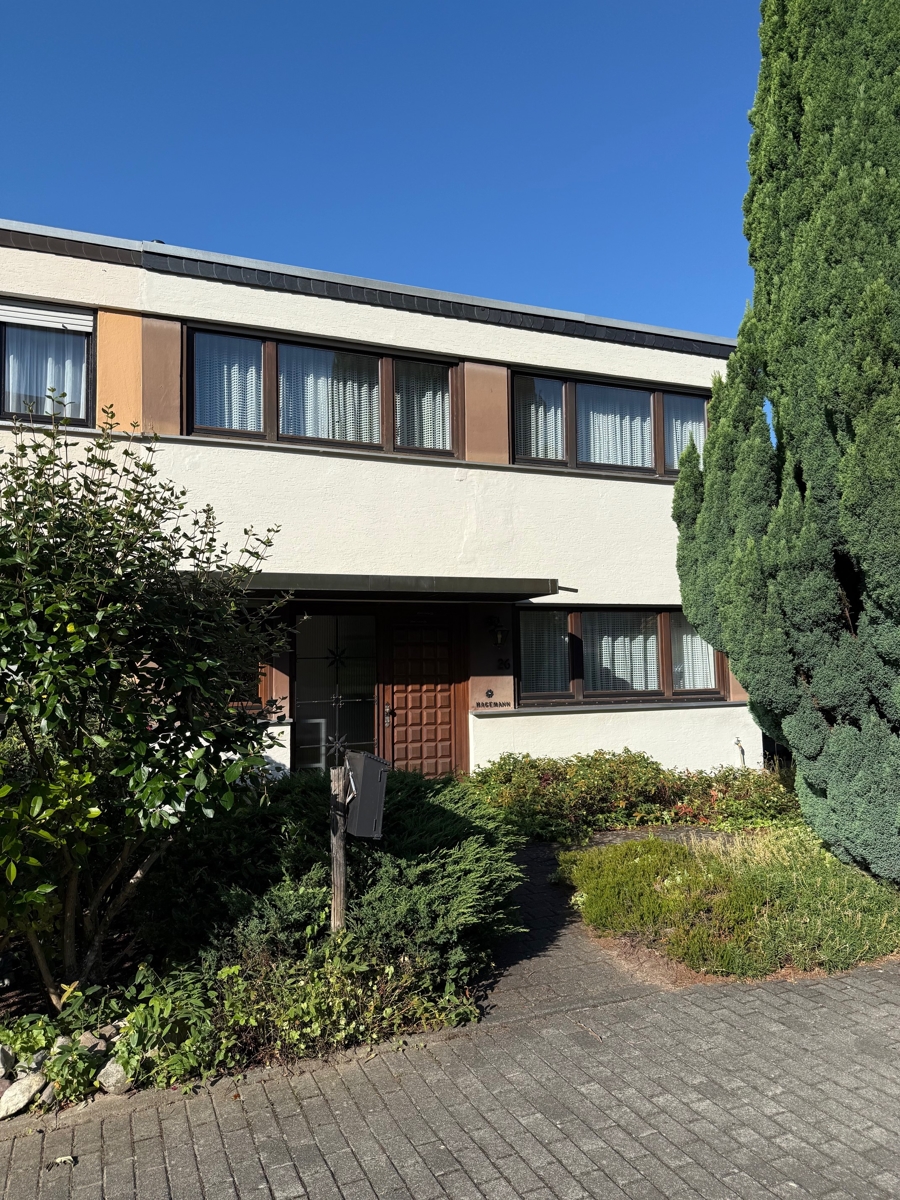 Hausansicht Reiheneckhaus Bonn