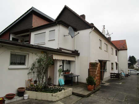 Eing�nge Hinterhaus + mittleres Haus / Wohnung Mehrfamilienhaus Sankt Augustin / Niederpleis
