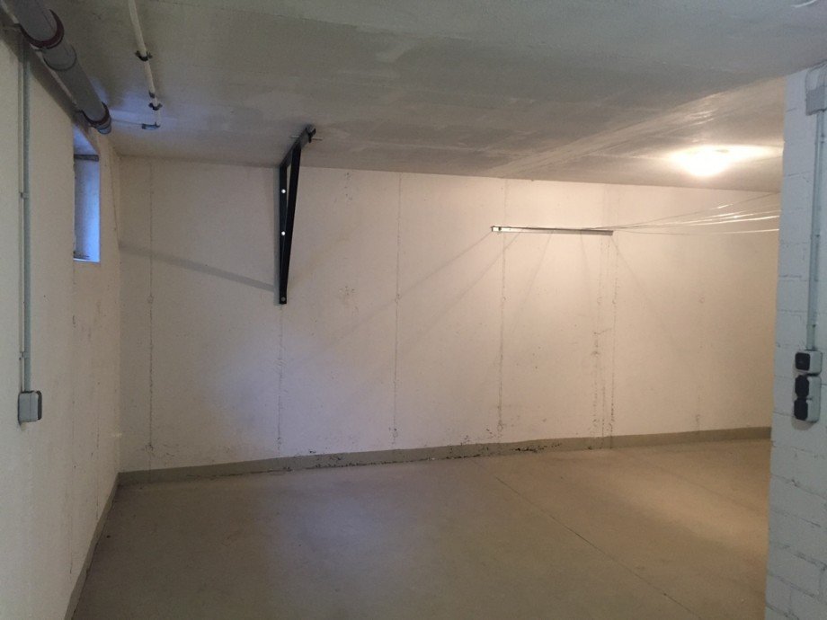Kellerraum Doppelhaush�lfte Niederkassel