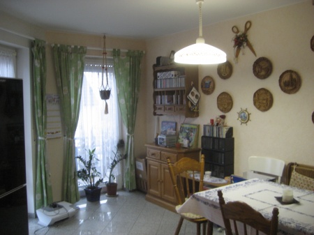 Wohnk�che Ansicht 2 Doppelhaush�lfte Buchholz (Westerwald) / Jungeroth