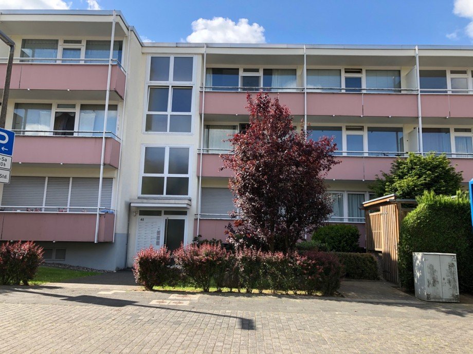 Hausansicht Etagenwohnung Sankt Augustin