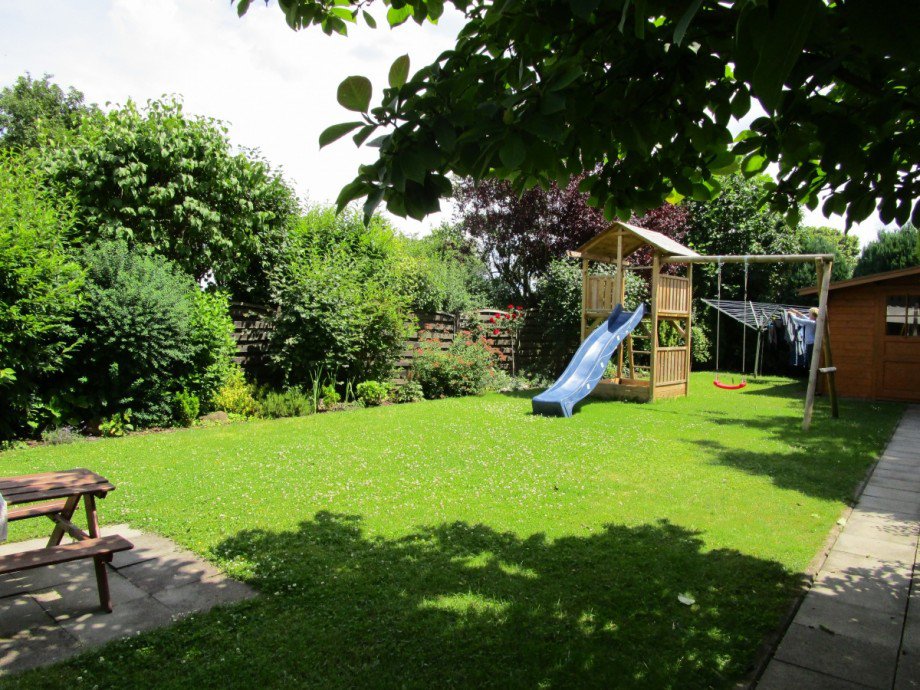 Gartenansicht Doppelhaush�lfte Sankt Augustin