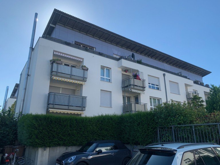 Au�ensicht Hennef - Hennef Zentrum Etagenwohnung HENNEF zentral, TOP 2 Zimmer-Wohnung, Bj. 1998, K�che, Diele, Bad, Balkon, ca. 58 m� Wfl, TG-Stellpl