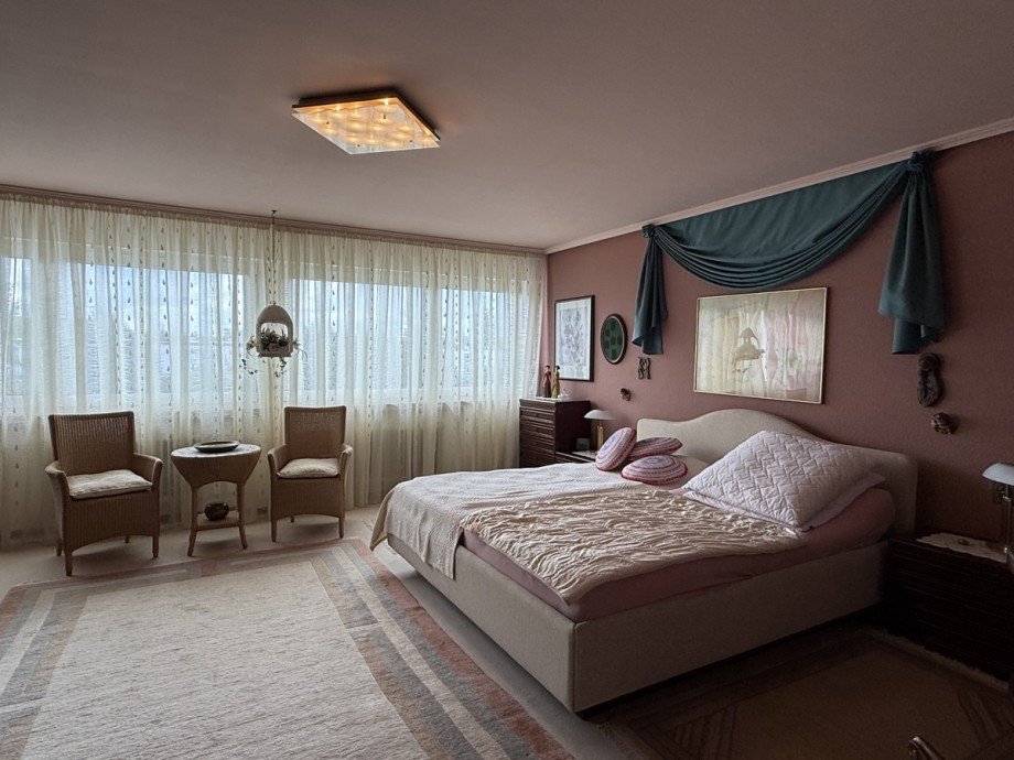 gro�es Elternschlafzimmer Reihenhaus Sankt Augustin