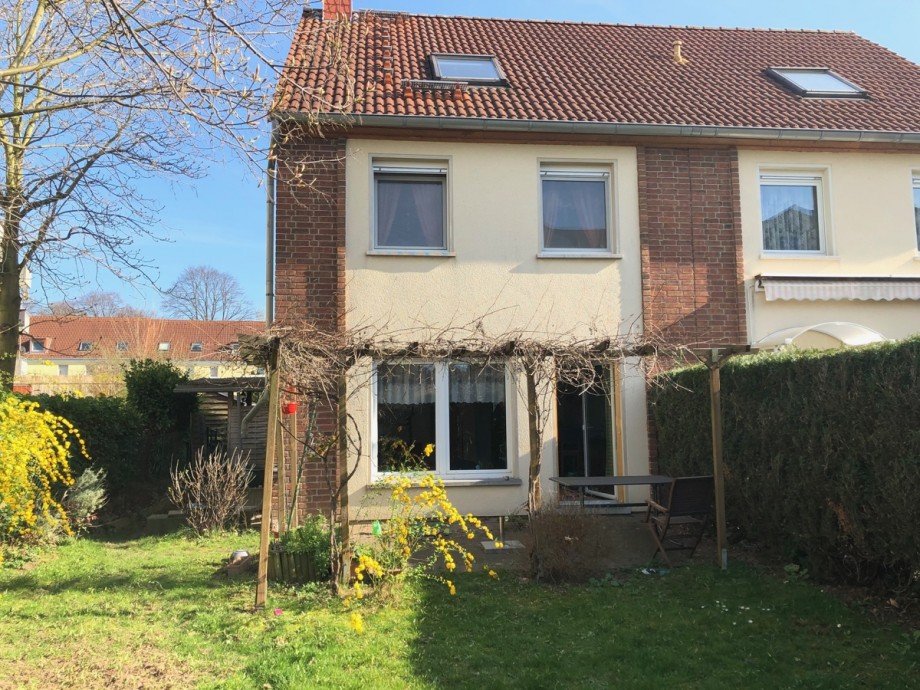R�ckansicht Einfamilienhaus Wesseling