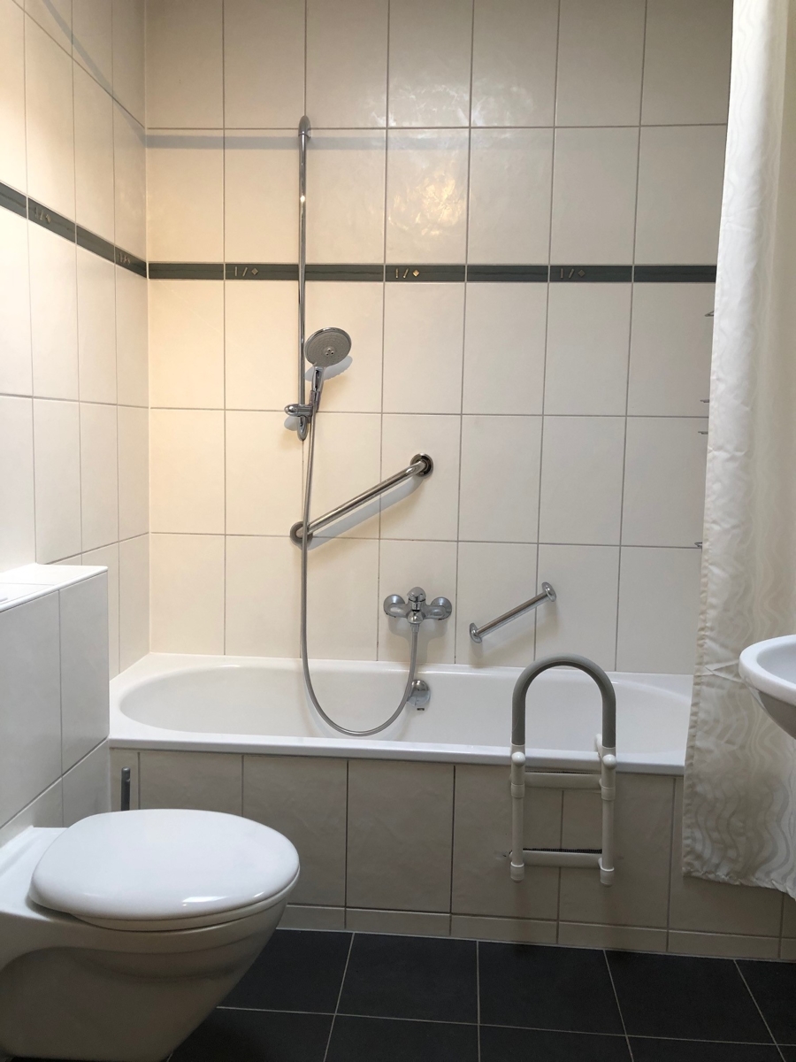 Badezimmer im Obergeschoss Einfamilienhaus Sankt Augustin