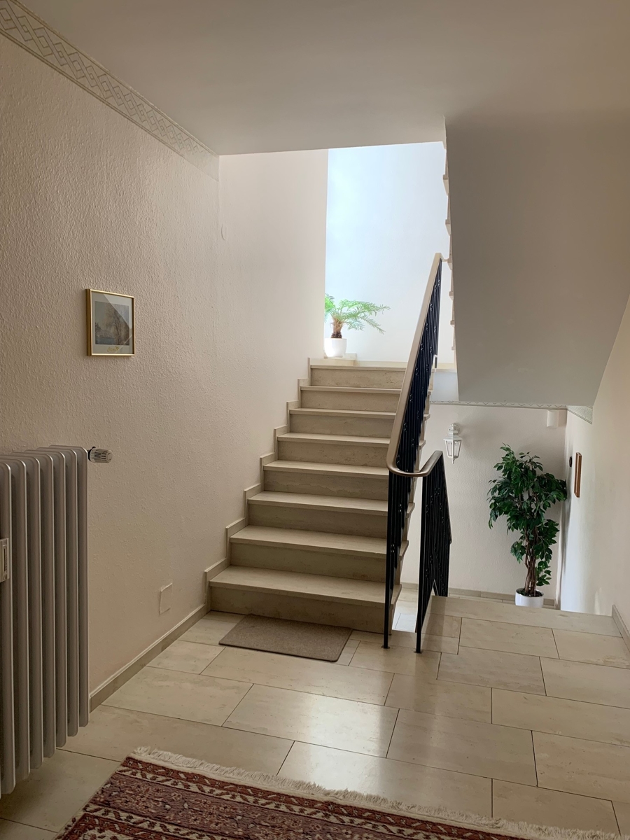Treppenhaus Erdgeschosswohnung Sankt Augustin