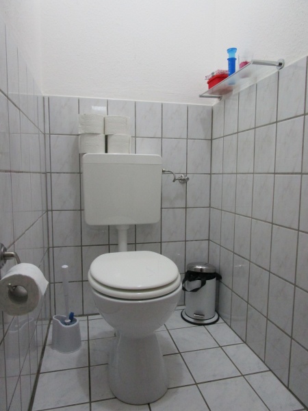 G�ste-WC Reihenhaus Sankt Augustin