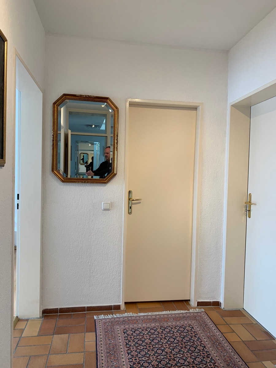 Flur im EG Einfamilienhaus Wachtberg / Lie�em