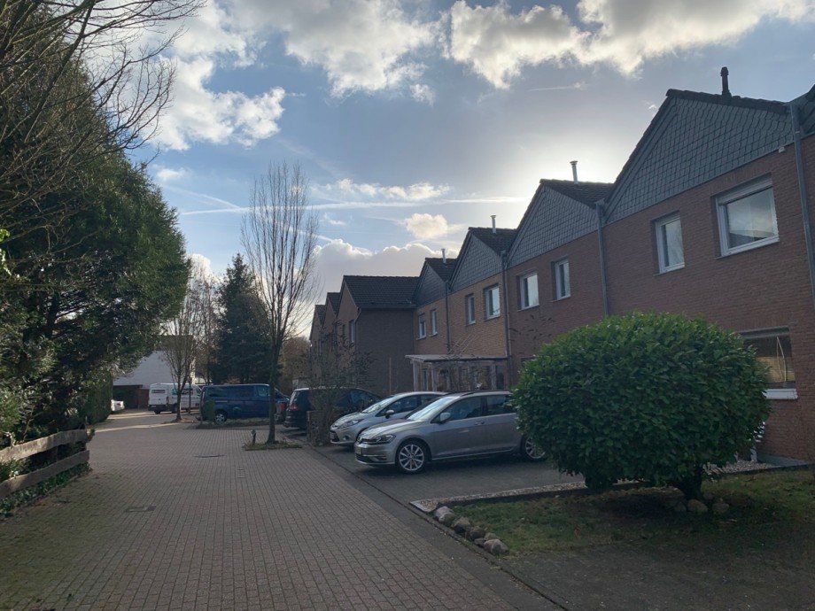 . Reiheneckhaus Sankt Augustin