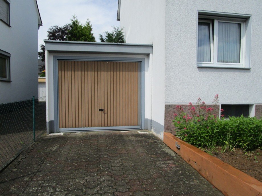 Garage Etagenwohnung Sankt Augustin / Meindorf