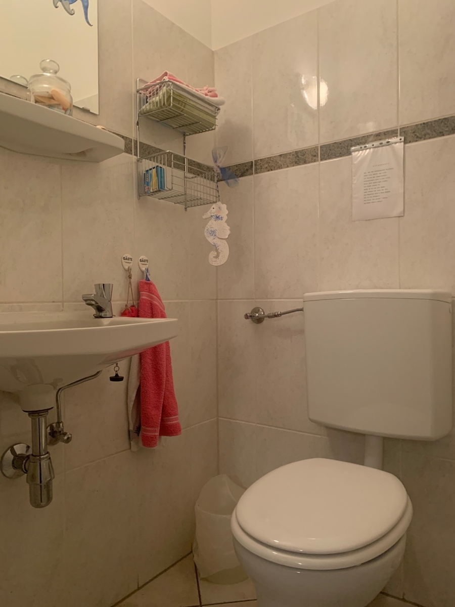 G�ste-WC Bungalow Sankt Augustin