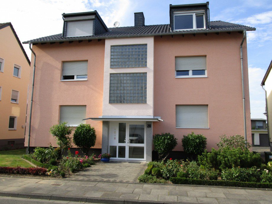 Hausansicht Erdgeschosswohnung Bonn / P�tzchen