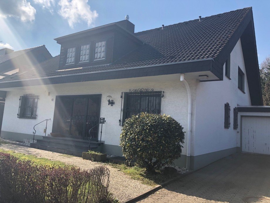 Vorderansicht Einfamilienhaus Sankt Augustin