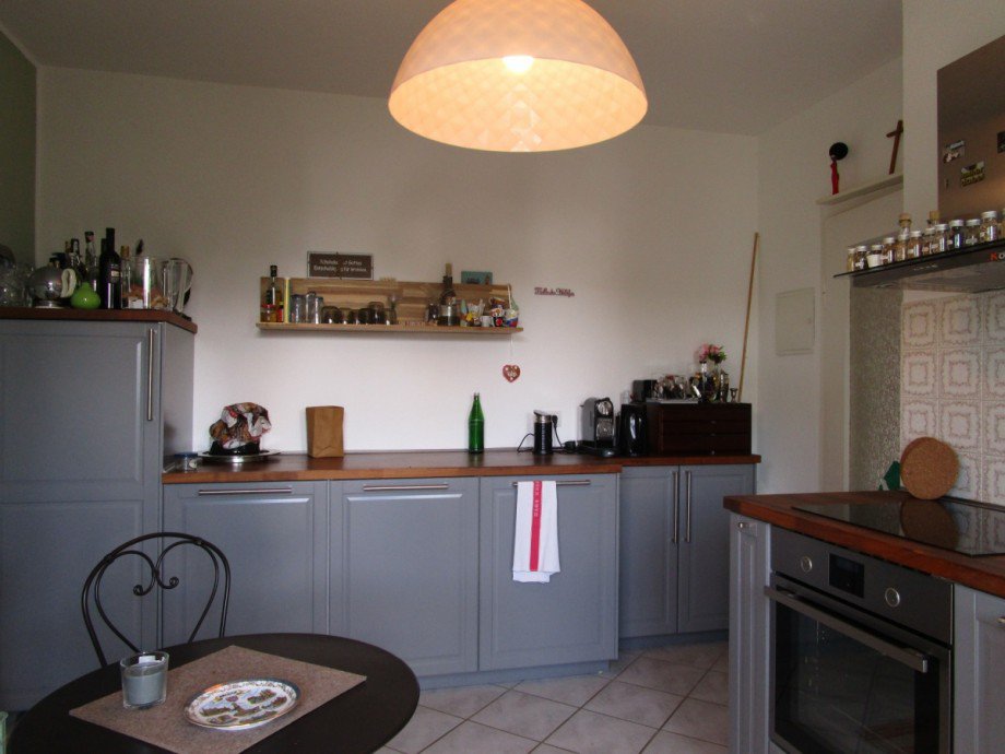 Wohn,- K�che Etagenwohnung St. Augustin