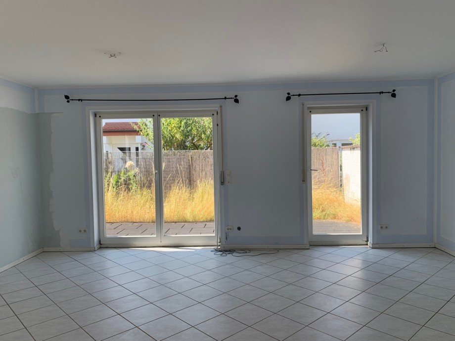 Wohn,- Esszimmer Doppelhaush�lfte Niederkassel