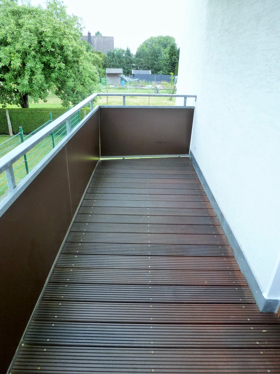 Ansicht Balkon -�berdacht- Mehrfamilienhaus Sankt Augustin