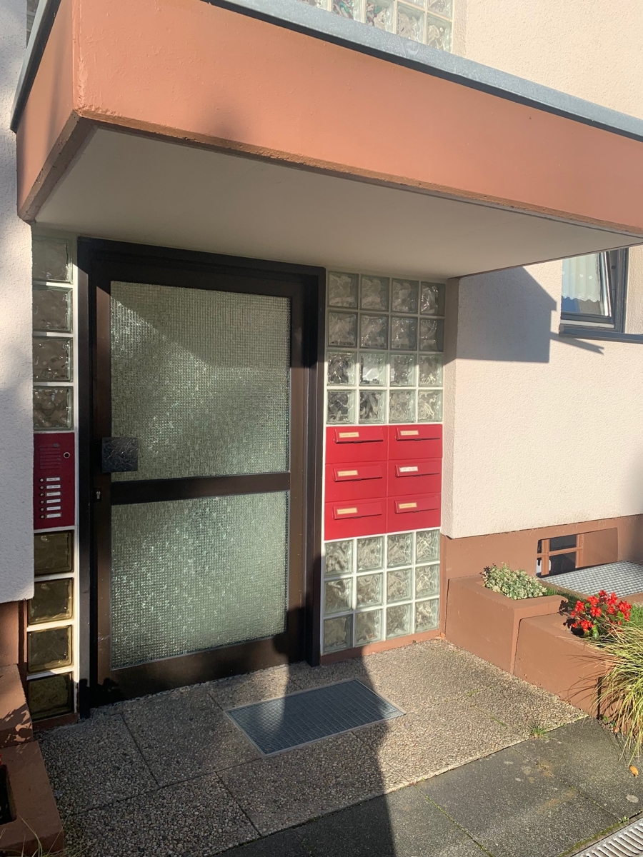 6 Parteienhaus - Hauseingang Erdgeschosswohnung Sankt Augustin