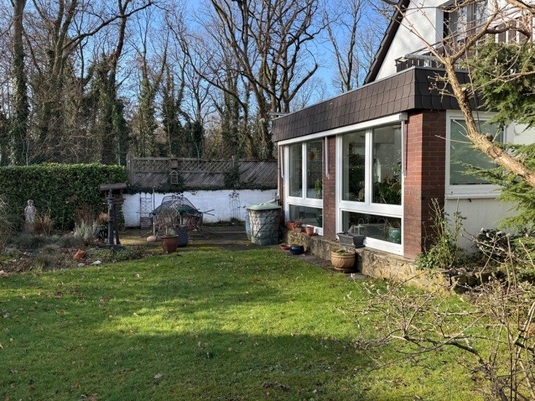 Garten Sankt Augustin Einfamilienhaus SANKT AUGUSTIN HANGELAR, freist. Einfam.Haus ca. 135 m� Wfl. 6 Zi., 379 m� GrSt., Vollkeller, Garage