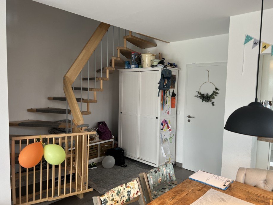 Treppe ins OG Doppelhaush�lfte Pulheim / Geyen