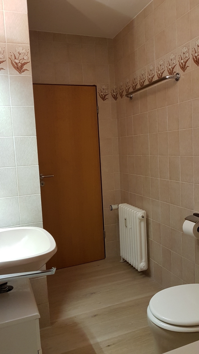 Bad 3 Erdgeschosswohnung Bonn