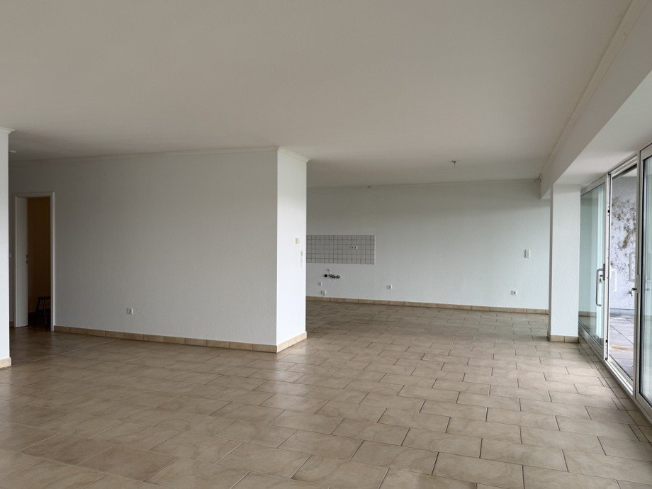 - Etagenwohnung Bonn