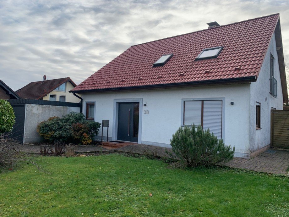 Strassenansicht Einfamilienhaus Sankt Augustin