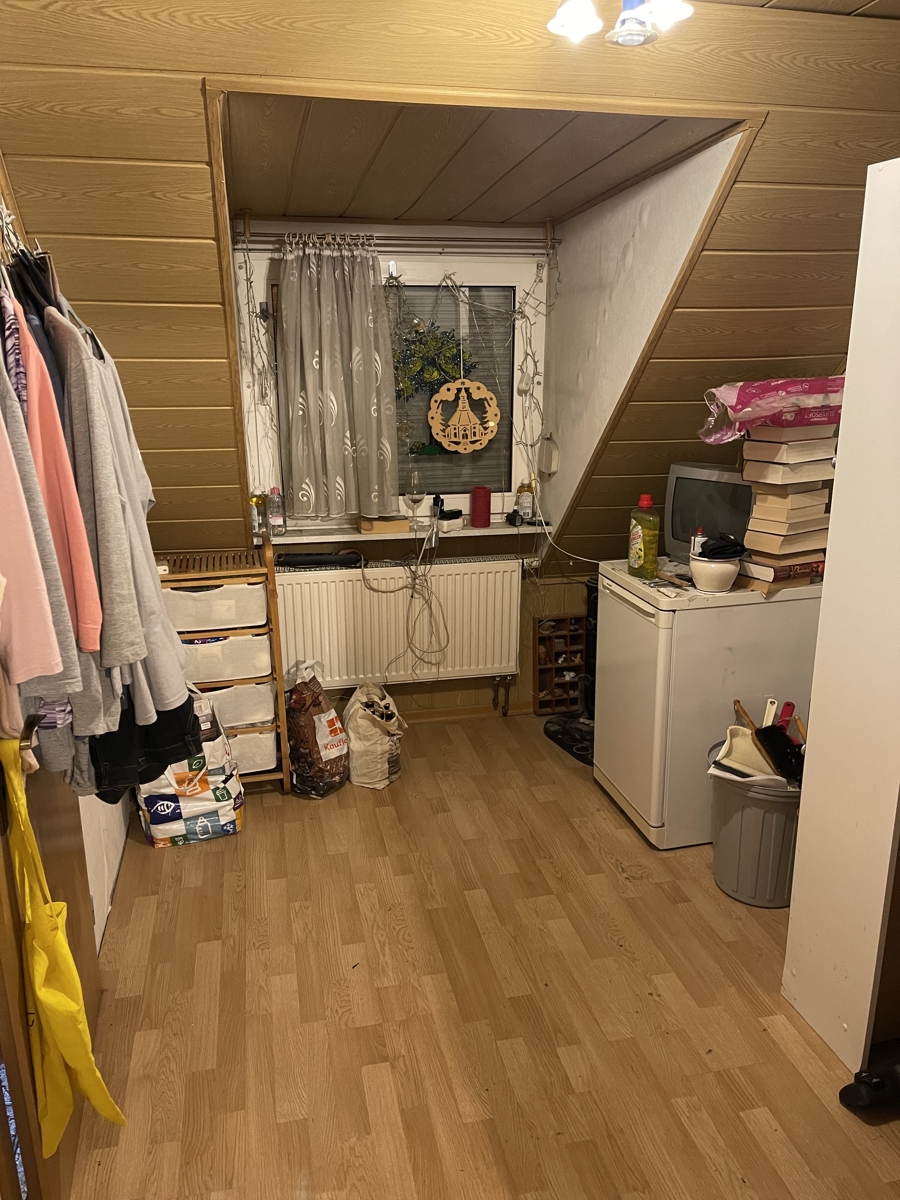 Zimmer DG Einfamilienhaus Siegburg
